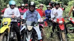 Jangan Lupa Bahagia!’ Bupati Bombana Berbaur dengan Raider di Trail Adventure Bupati Cup II